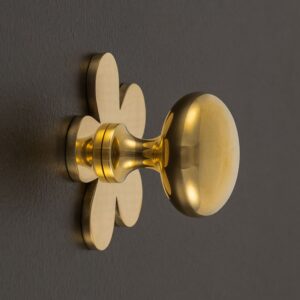 daisy flower cabinet knob polished brass