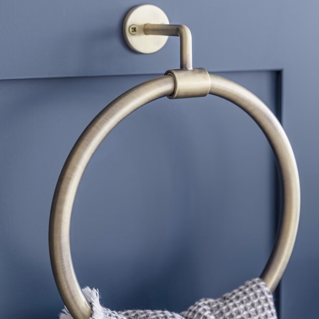 towel ring antique brass