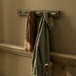 oak peg rail olive green