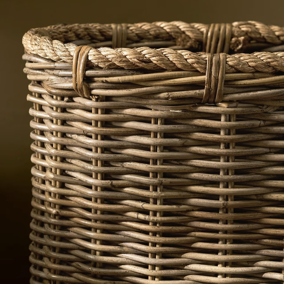 rattan umbrella stand