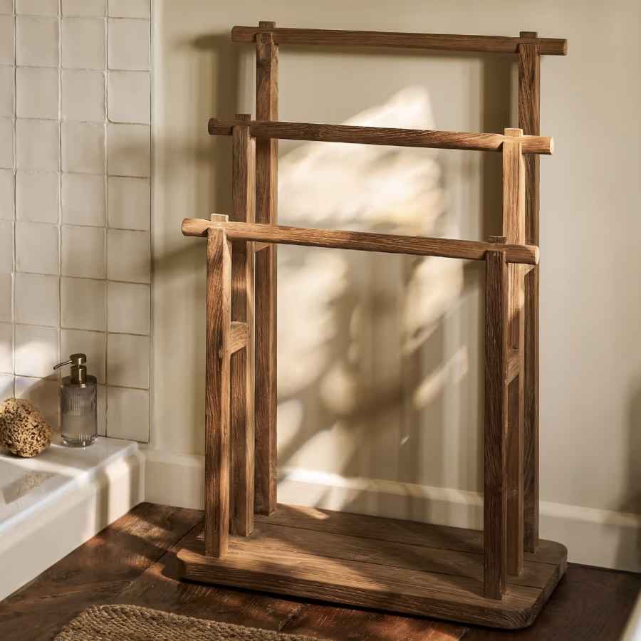 teak standing towel rail