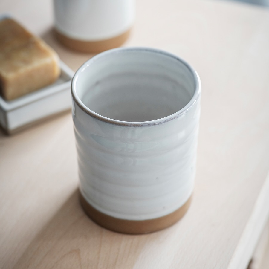 ceramic toothbrush holder