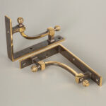 beehive small shelf bracket (pair) aged brass